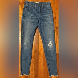 MADEWELL 9” high-rise skinny blue distressed stretchy jeans 28T 28 T